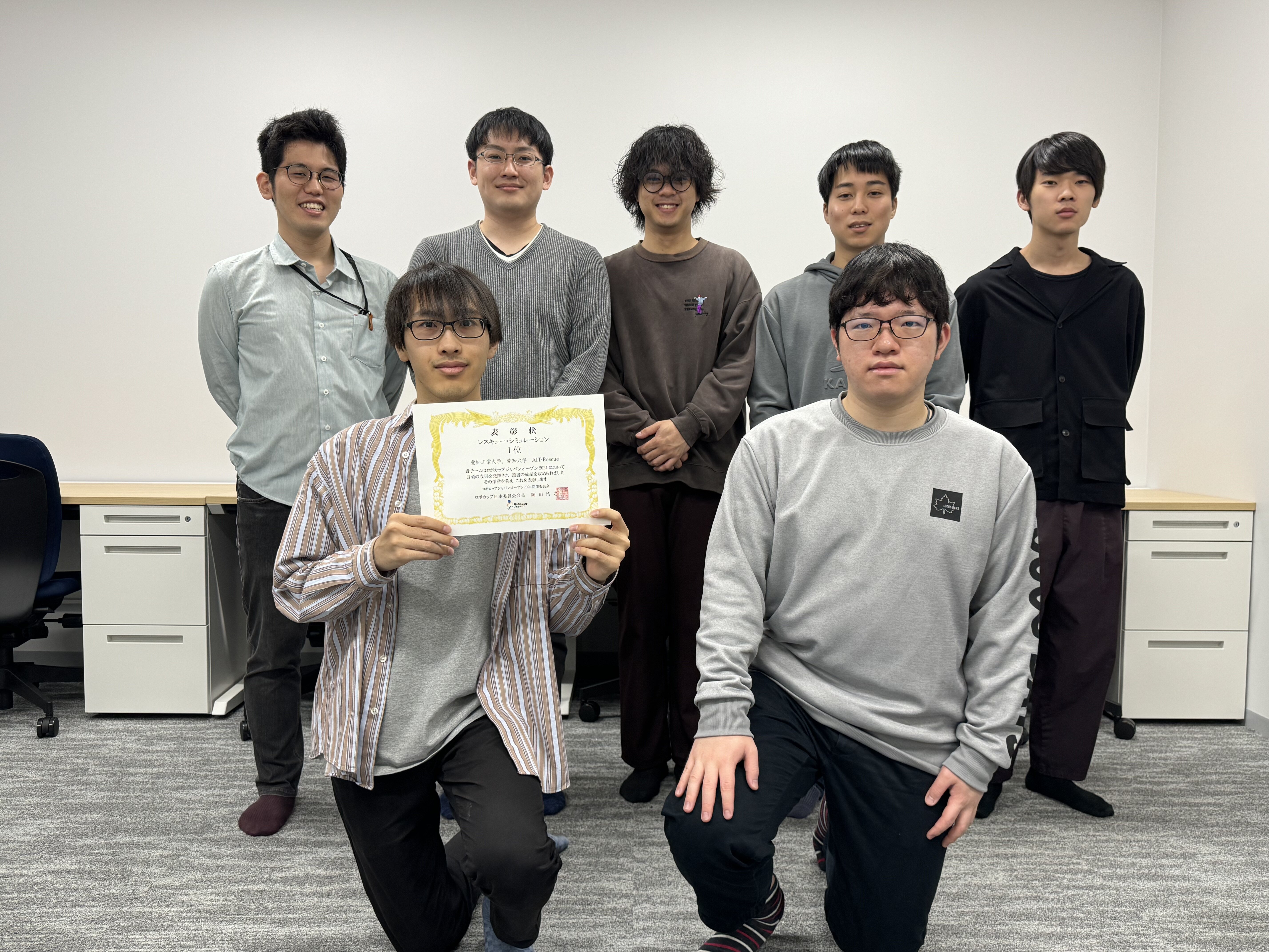 優勝のAIT-Rescueチーム