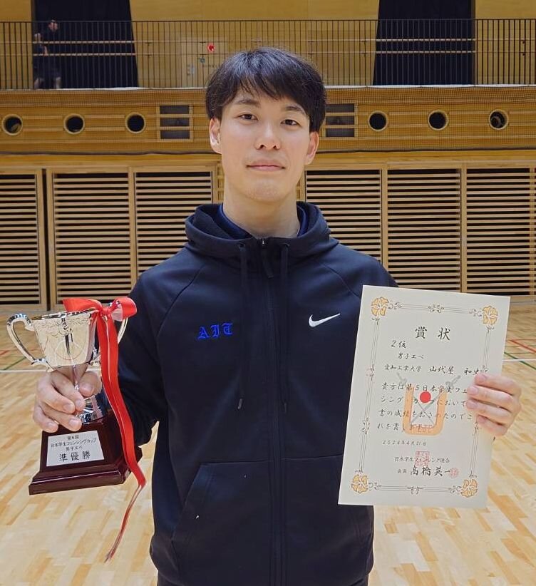 男子エペ準優勝の山代屋和史